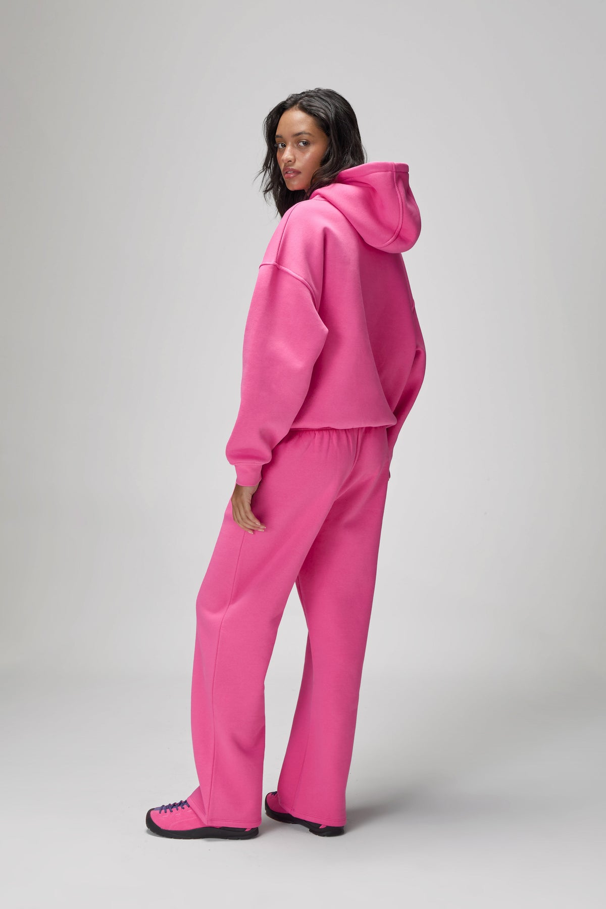 Seekers Classic Wide Leg Sweatpants in Hottest Pink