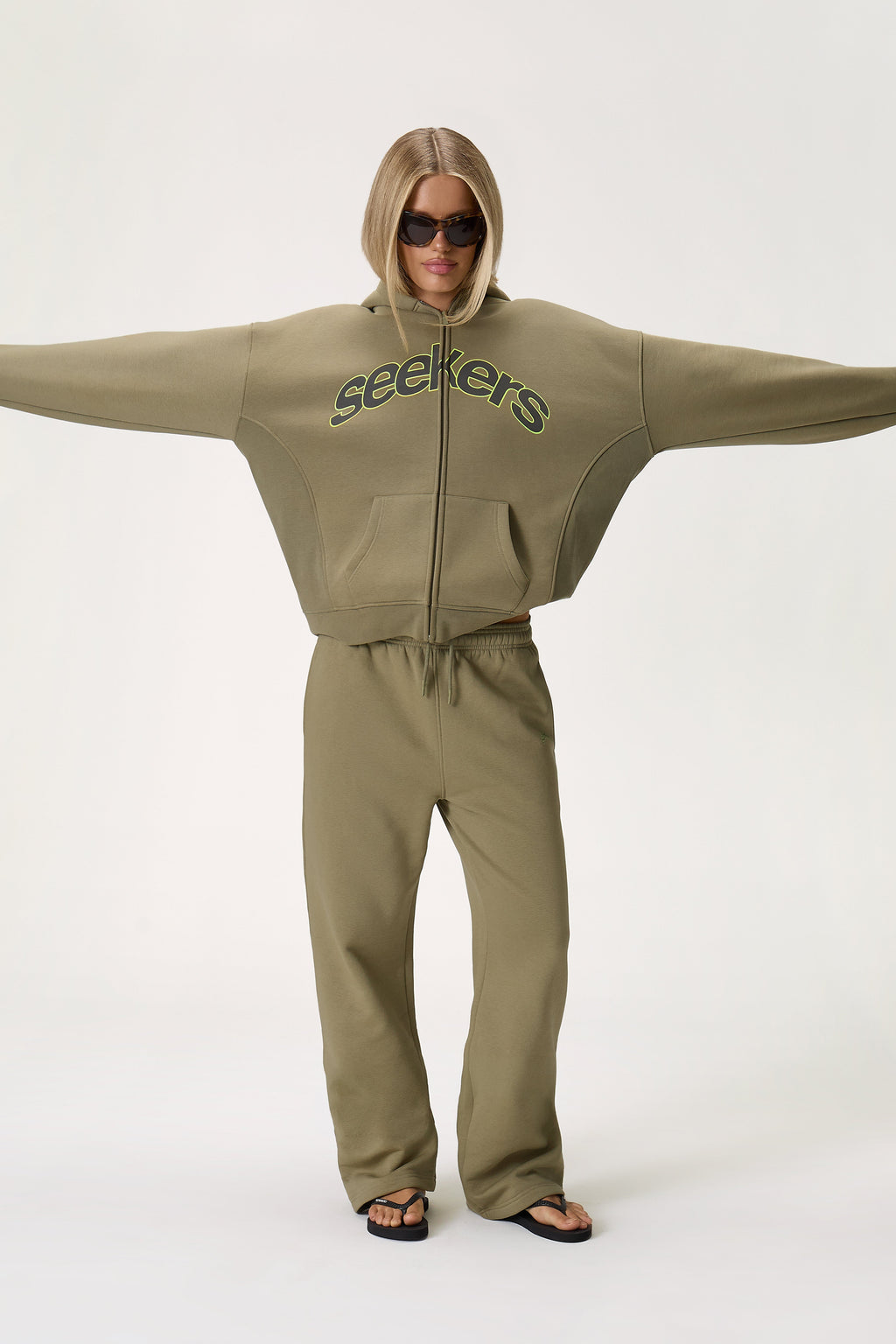 Seekers Doozy Wide Leg Sweatpants in Khaki