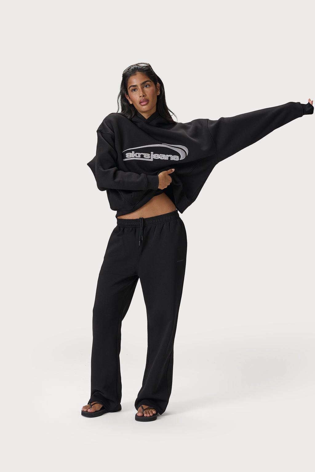 Staten Logo Hoodie in Black