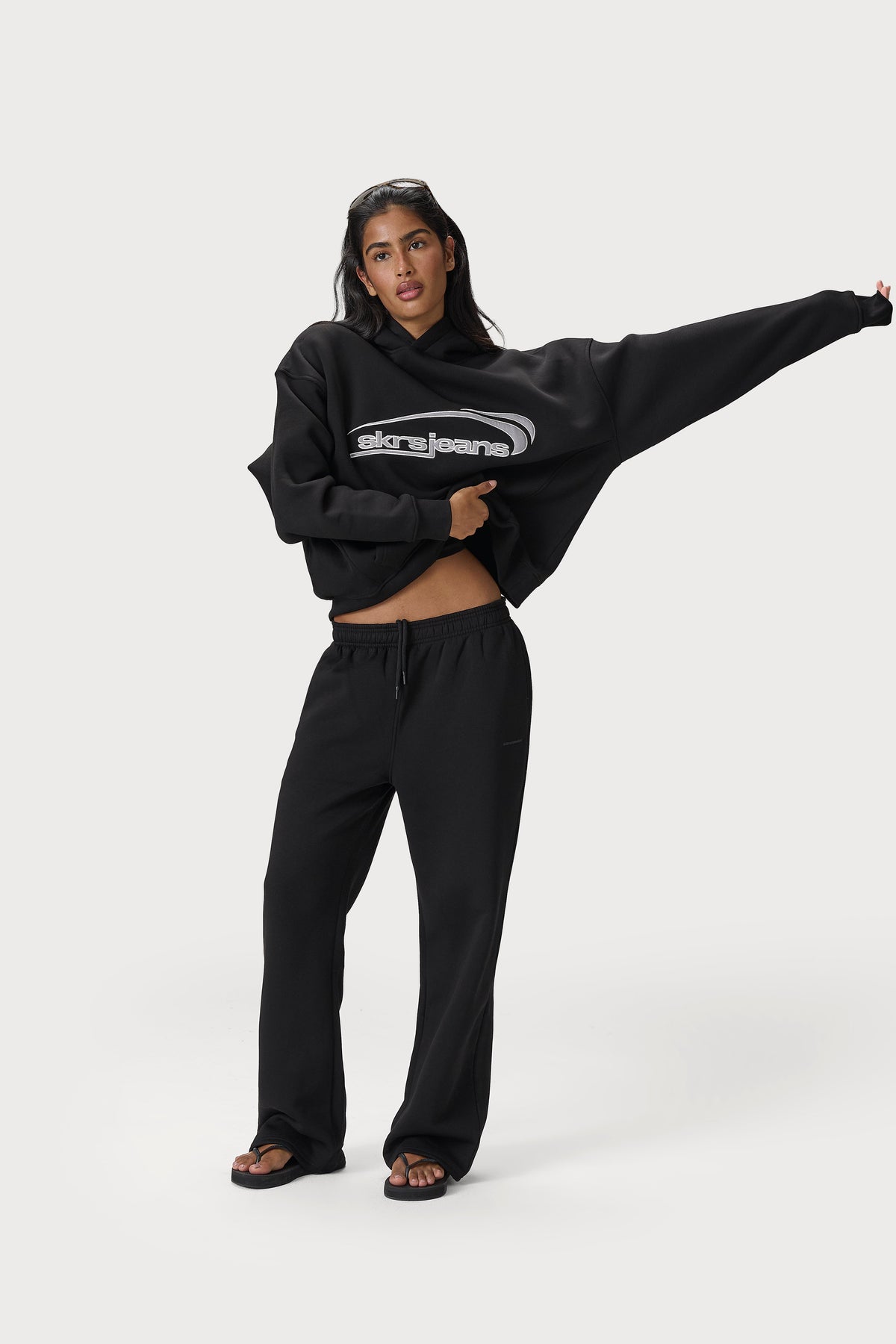 Staten Logo Hoodie in Black