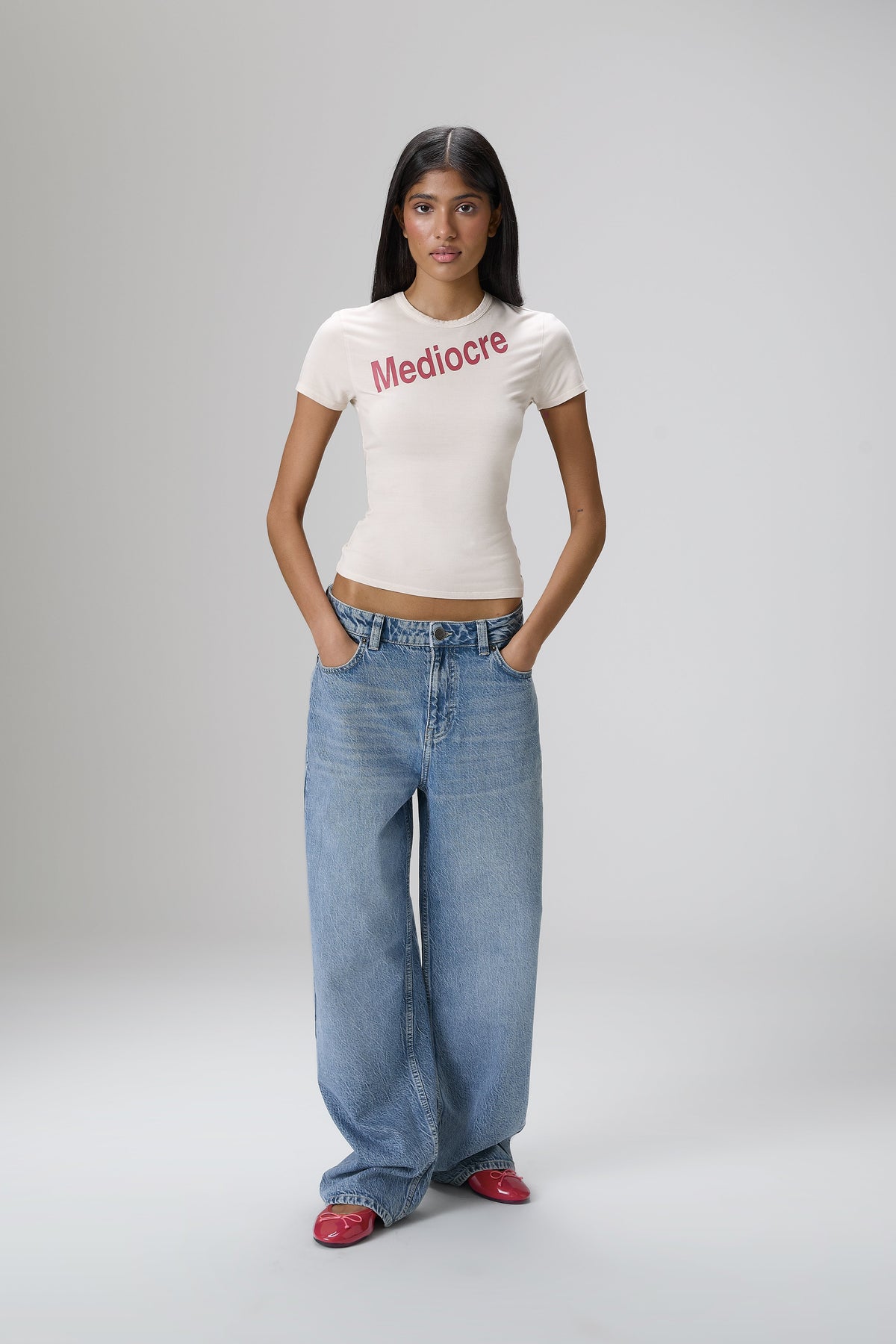 Sally Straight Leg Denim Jeans in Mid-Wash
