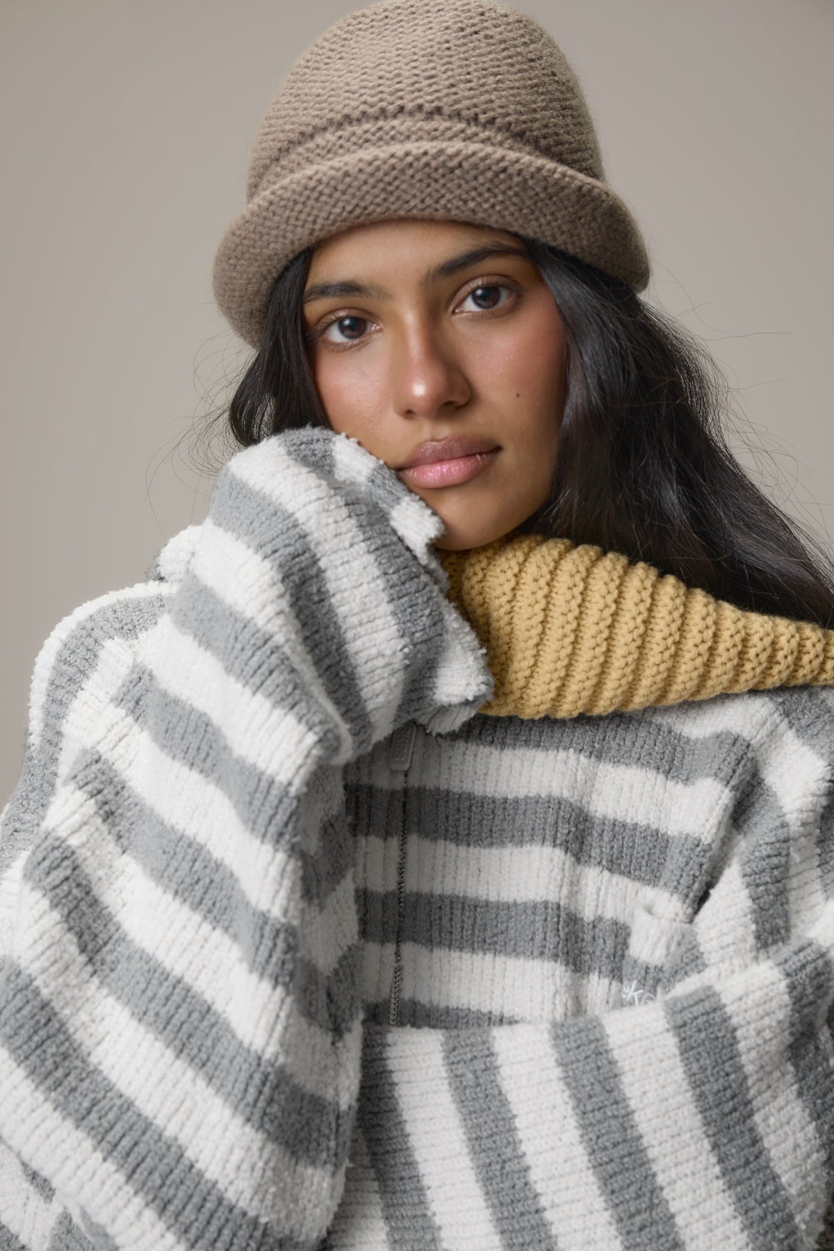 Jasper Knit Hoodie Zip Up in Grey