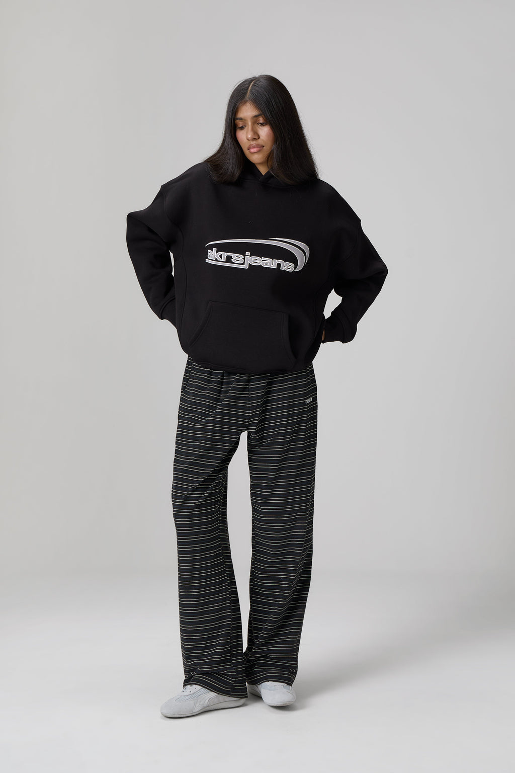 Staten Logo Hoodie in Black