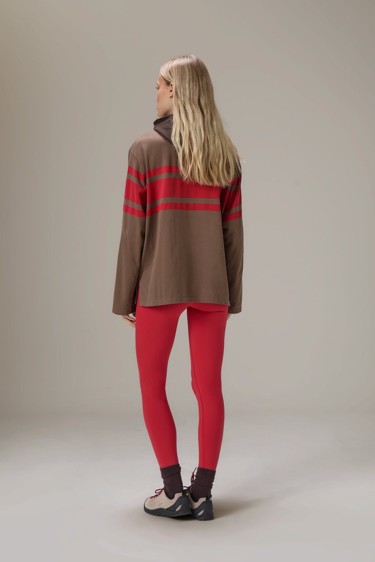 Boardwalk Long Sleeve Tee in Brown