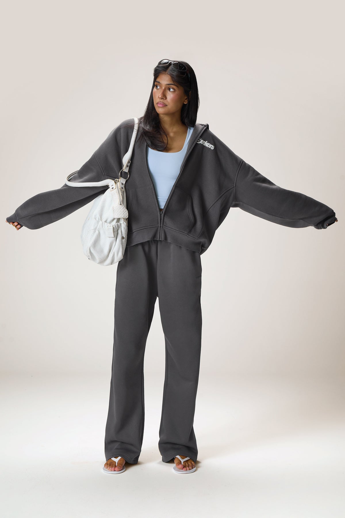 Seekers Sports Wide Leg Sweatpants in Charcoal