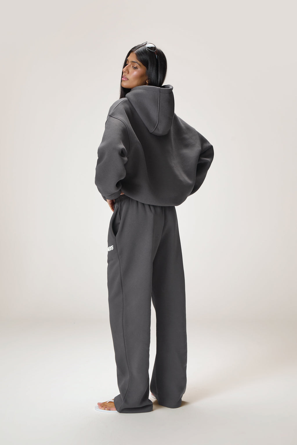 Seekers Sports Wide Leg Sweatpants in Charcoal