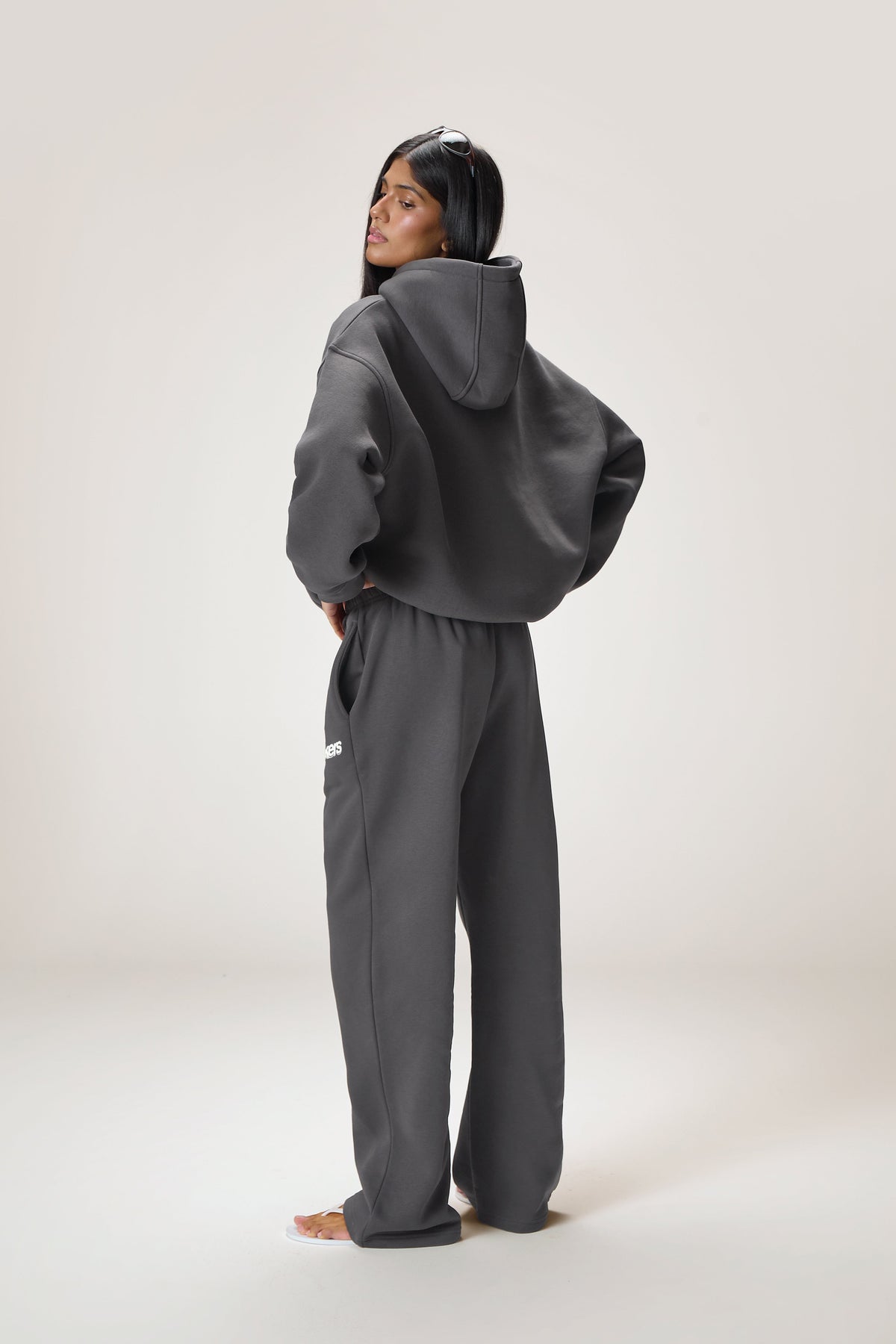 Seekers Sports Wide Leg Sweatpants in Charcoal