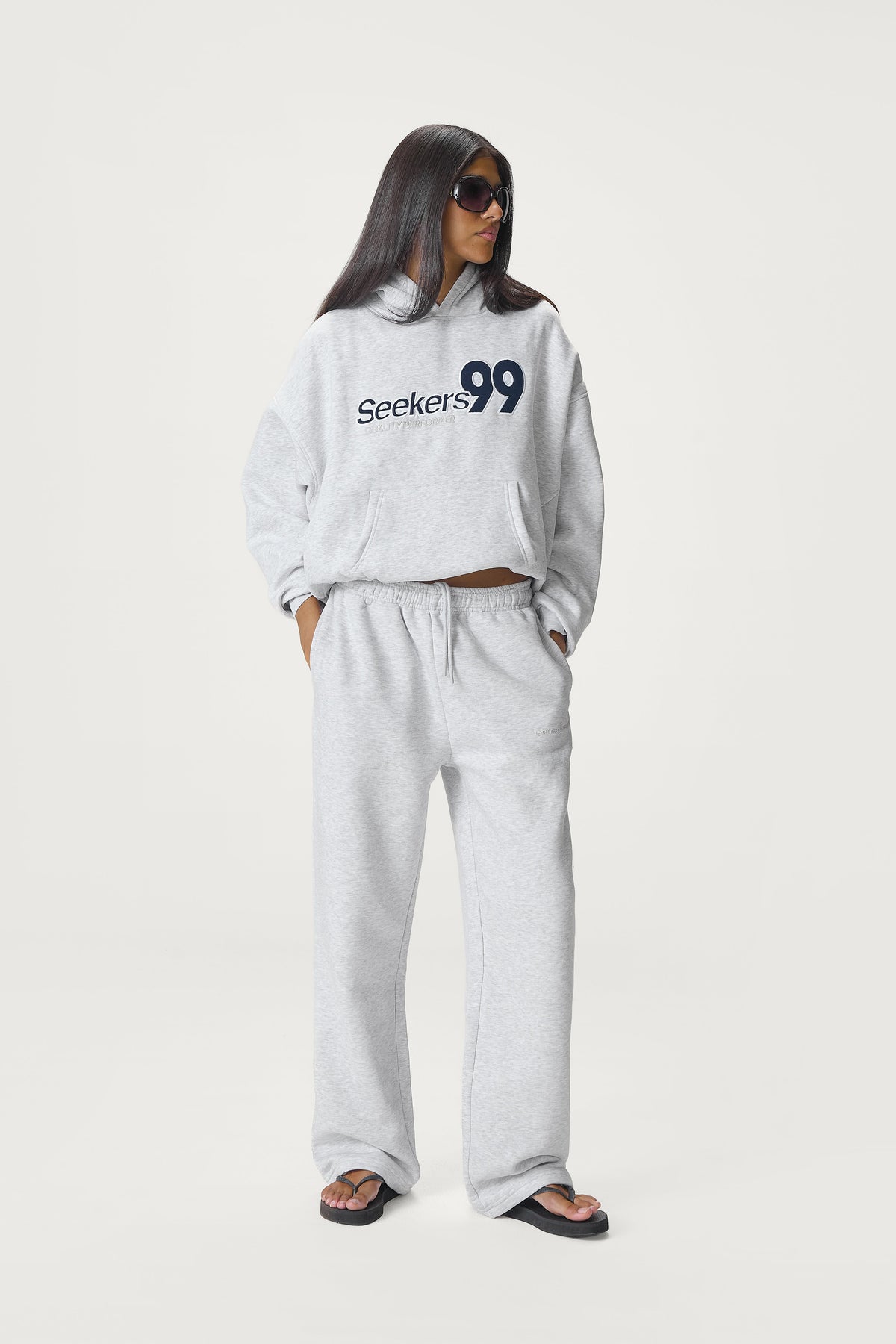 Seekers 99 Hoodie in Passive