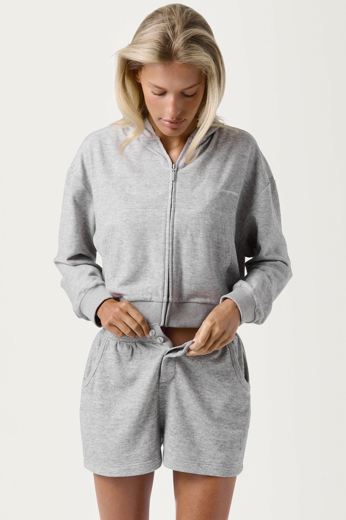 Slacks Soft Short in Light Grey