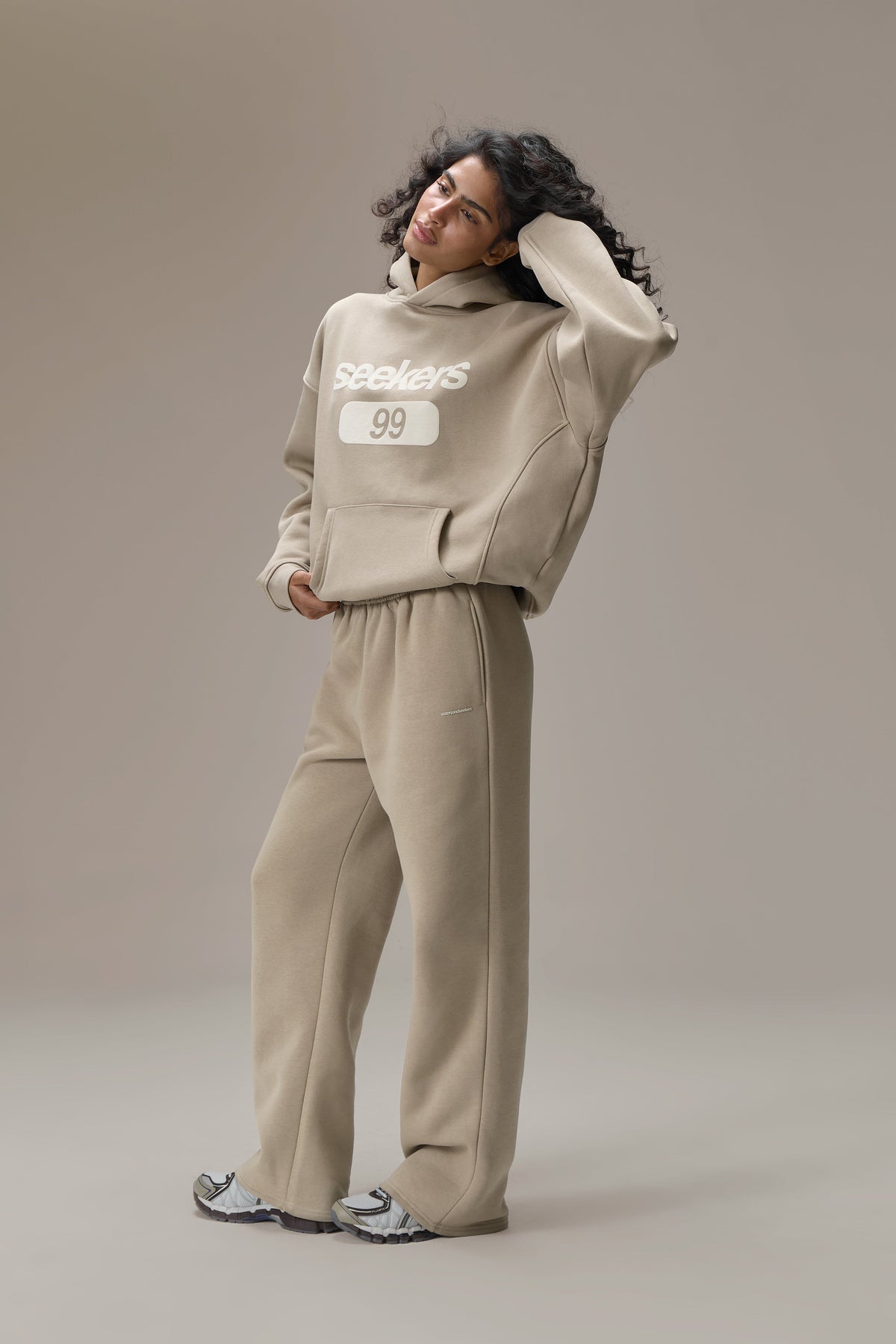 Seekers Classic Wide Leg Sweatpants in Beige
